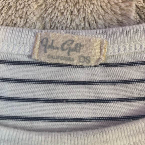 Brandy Melville J.Galt Cherry T! - Picture 3 of 3